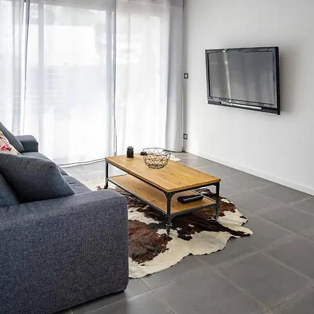 D'une Chambre Avec Terrasse Et Wifi A A 3 Km De La Plage * フュリアニ