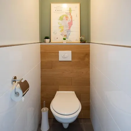 D'une Chambre Avec Terrasse Et Wifi A A 3 Km De La Plage アパート フュリアニ